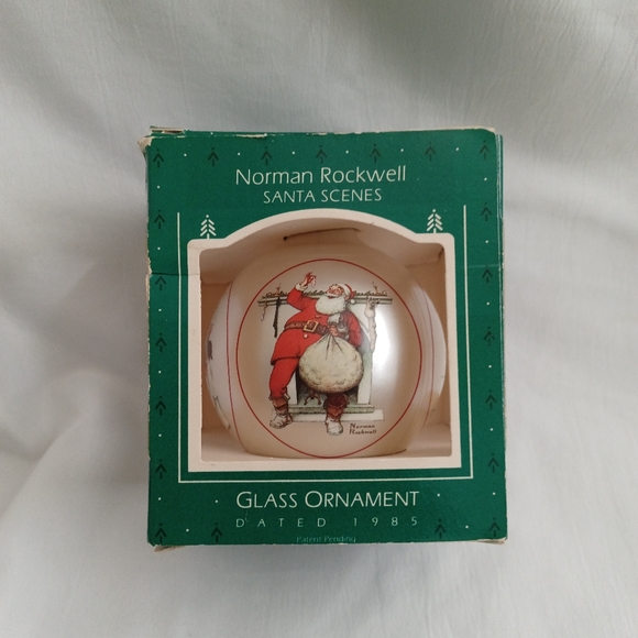 Hallmark Norman Rockwell Christmas Santa Ornament - Picture 7 of 11